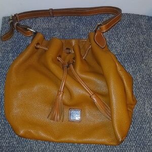 Dooney & Bourke  Kendall Chestnut Brown   Grsin Leather Bucket Purse Drawstring